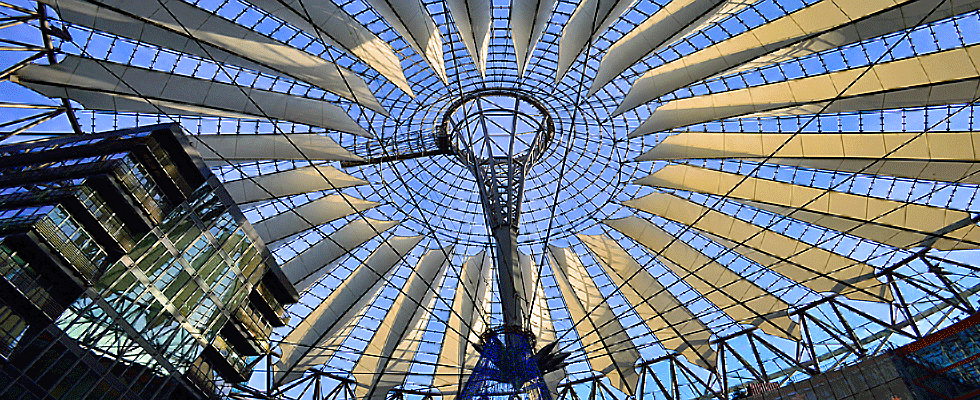 Sony Center Berlin mit Kuppel